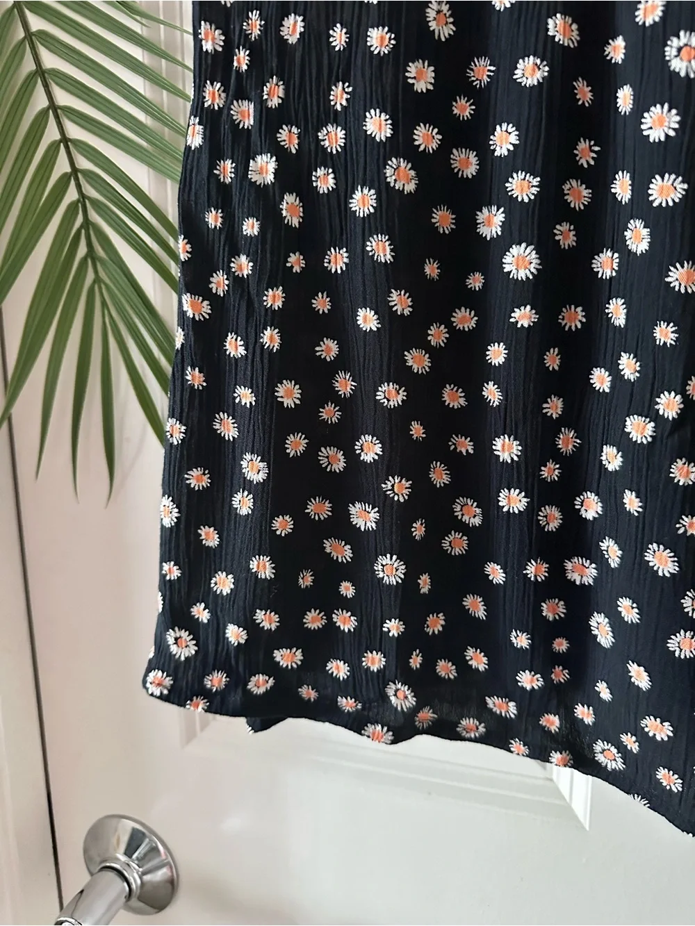 Billabong Girls Black Mini Dress Daisy Print V-Neck Ruffle Short Sleeves